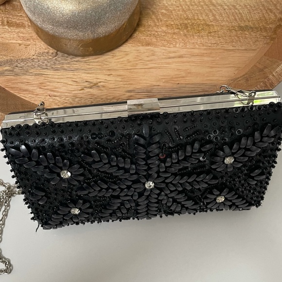 Beaded Rhinestone Clutch Handbag - Picture 2 of 4